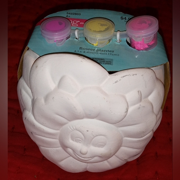 New Paint your own flower pot - Picture 3 of 3